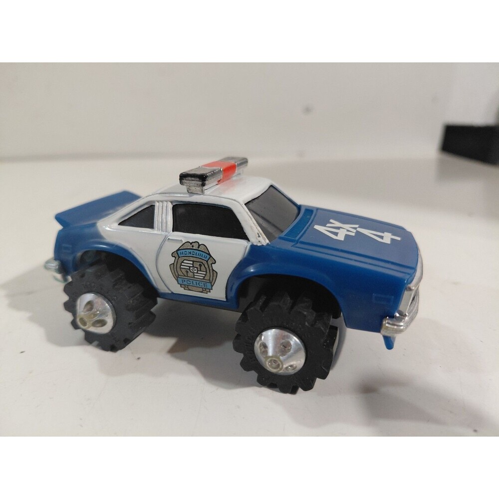 LJN Rough Rider 4x4 Battery Operated Honolulu Police Car